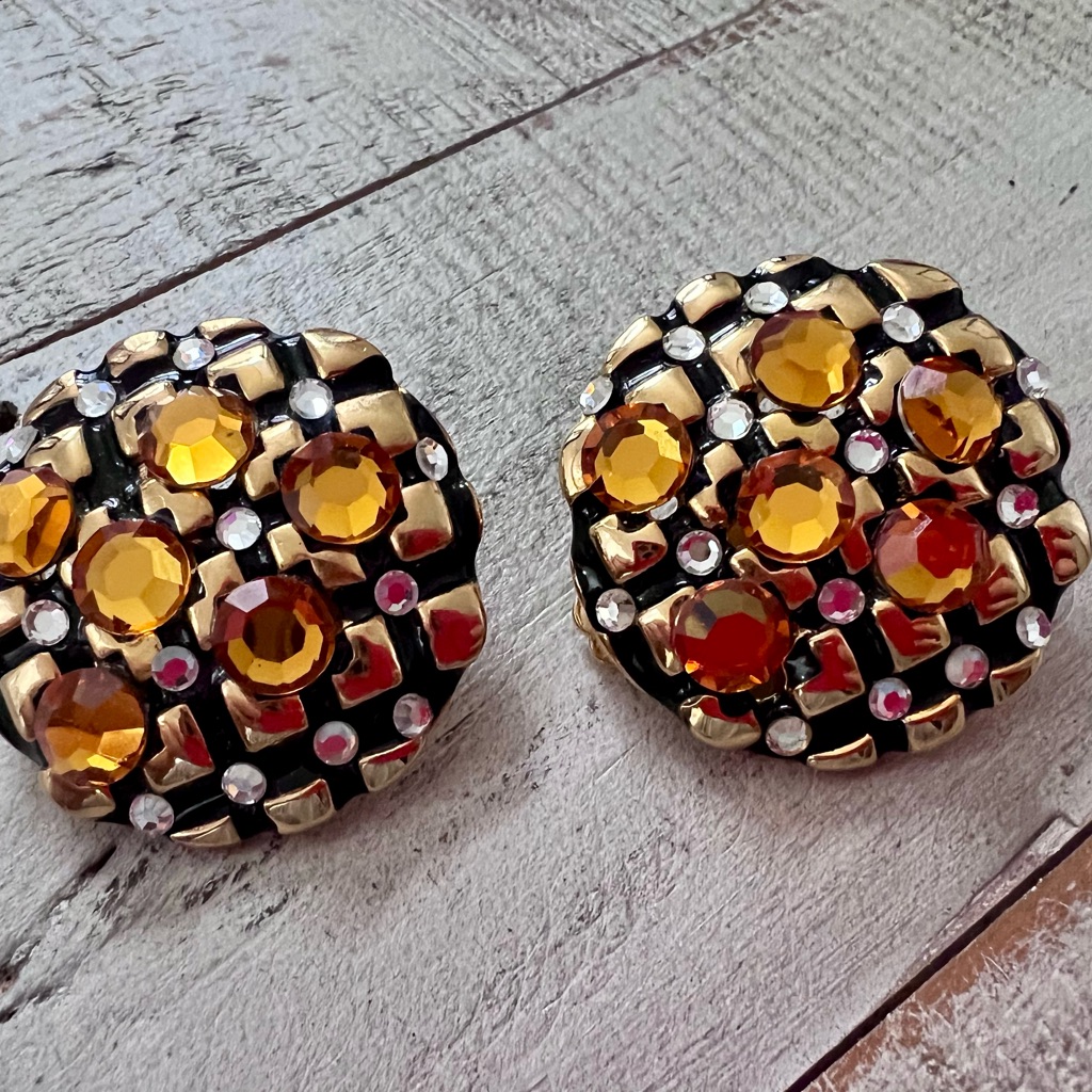 Vintage Gold And Amber Clip-On Earrings 45$